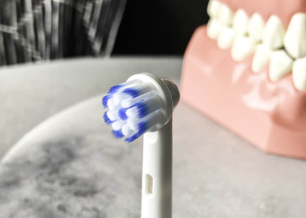 Oral-B Sensi Ultrathin replacement electric toothbrush head